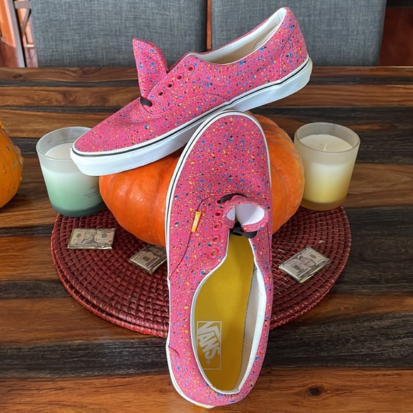 Vans Rare Pink with Multi color Dots. Mint Condition Sneakers - Picture 3 of 8